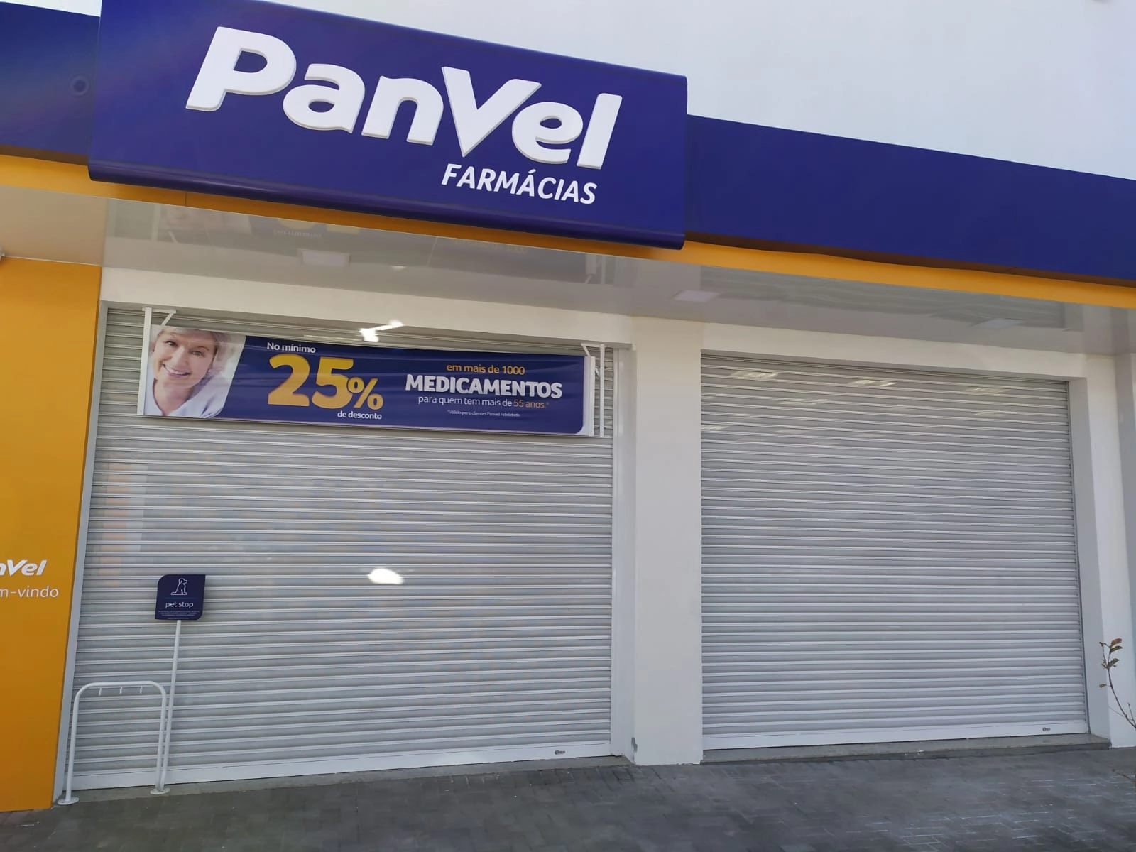 Porta Comercial